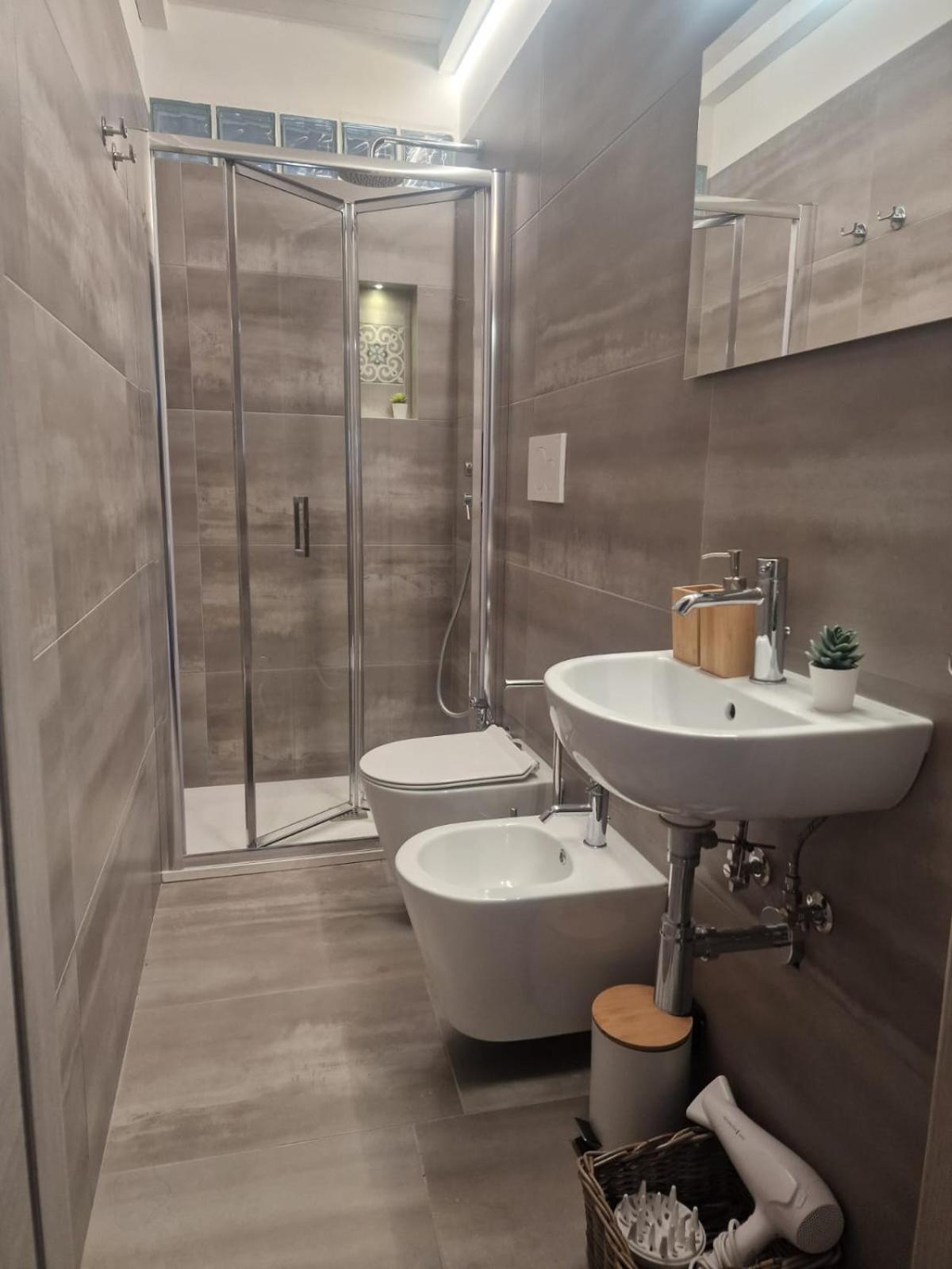Camere A Oriente II Room And Apartments Torre dell'Orso Ngoại thất bức ảnh